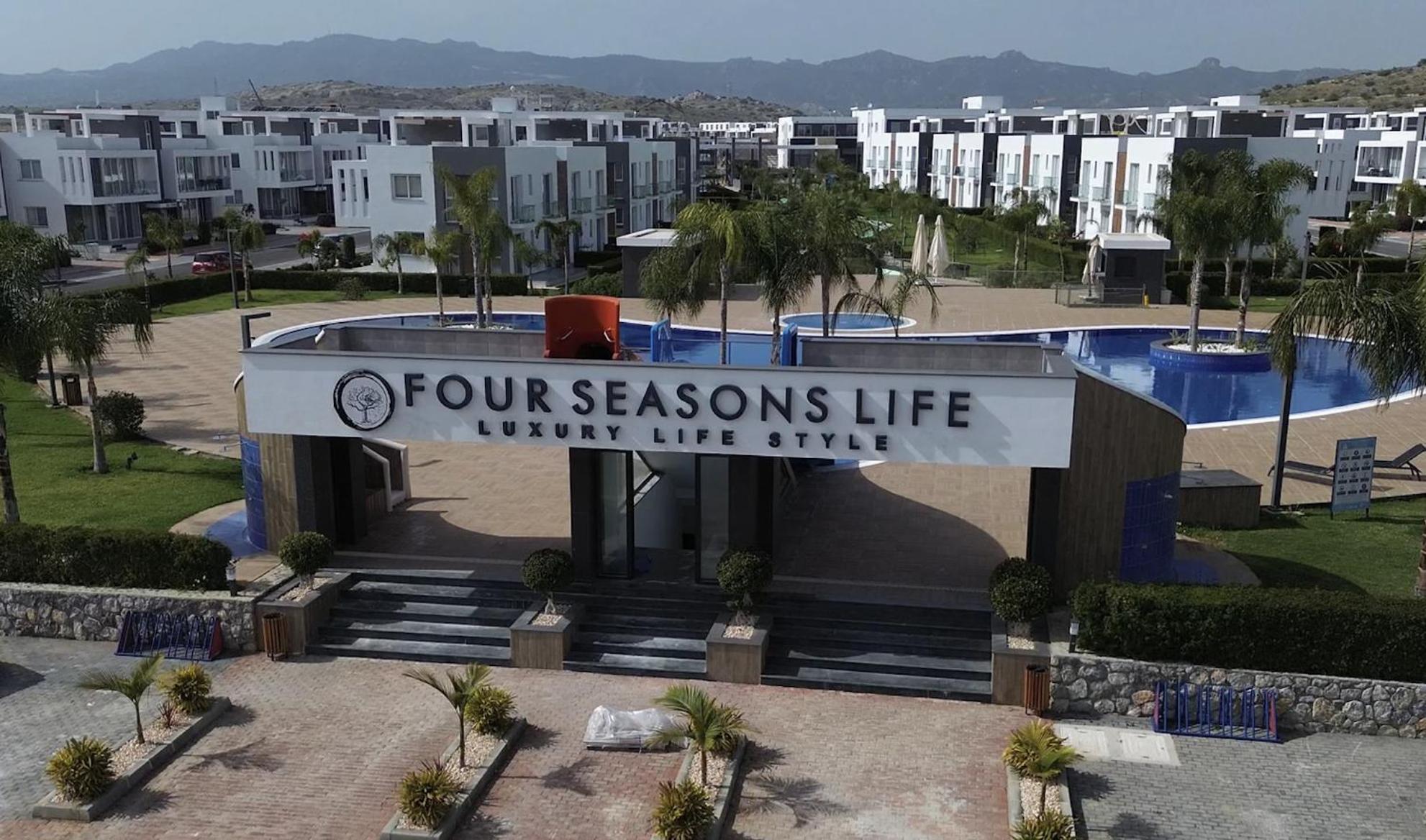 Four Seasons Life - Luxury - With 2 Bedrooms Apartment *