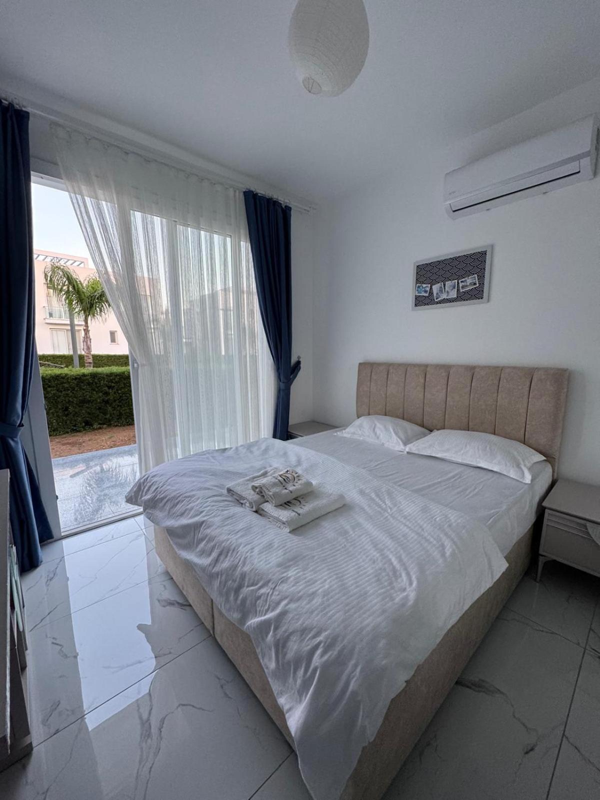 Four Seasons Life - Luxury - With 2 Bedrooms *